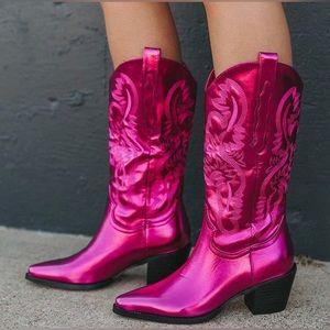 Hot Pink Cowgirl Boots 🩷